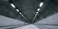 В тоннеле дамбы Петербурга отключился свет