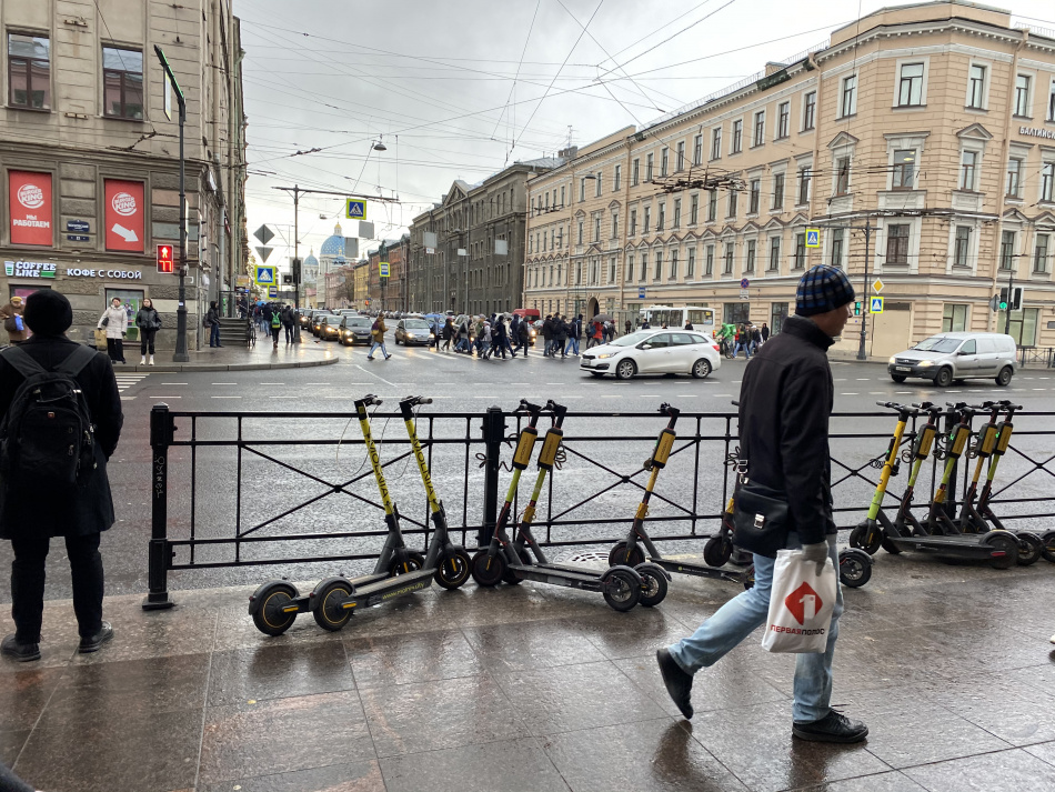 В Петербурге вернулась возможность аренды электросамокатов