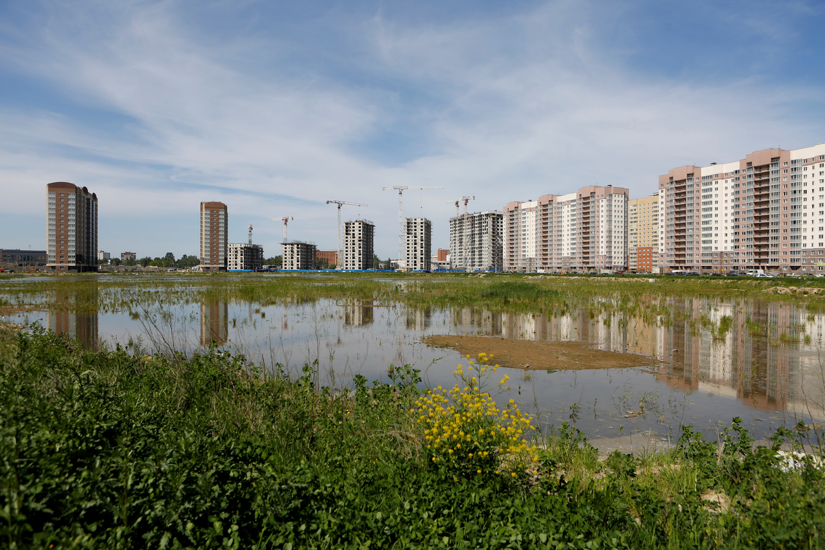 Программу семейной ипотеки в России продлили