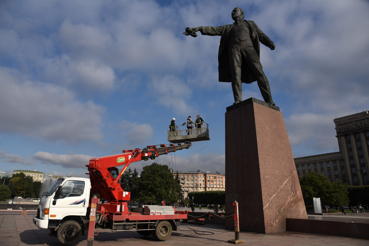 Стали известны самые ленинские места Петербурга