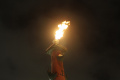 Ростральных колонны зажгут в честь праздника «Алых парусов»