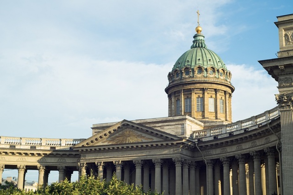 Чемпионат Igora Drive Drift Challenge, концерт «Танцы Минус» и стендап Маргариты Родиной: куда пойти в Петербурге 14 – 20 июня