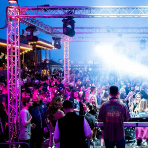 Вечеринка CAVA SUMMER MTV HITS