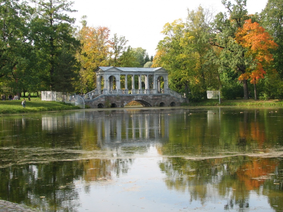 Без дождей и солнце: какая погода ожидается в Петербурге в предстоящие выходные 