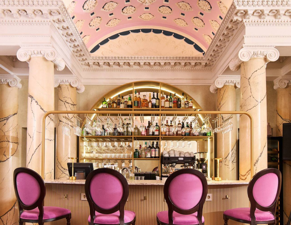 Новый ресторан ACADEMIA BAR SHUVALOFF: гармония атмосферы, тонкого вкуса и эстетики