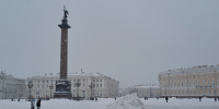Студентам в Петербурге готовы платить по 250 рублей в час за уборку снега