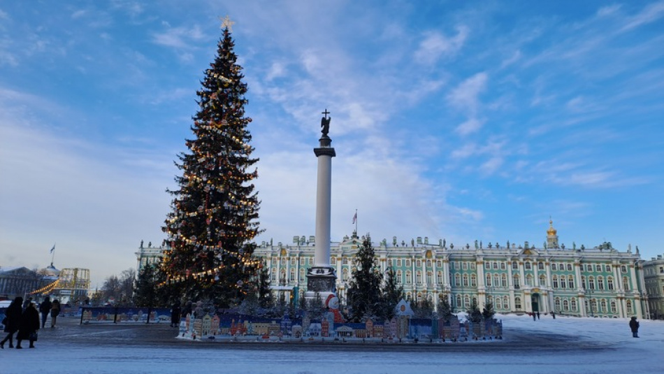 В новогоднюю ночь Дворцовая площадь превратится в сказку  