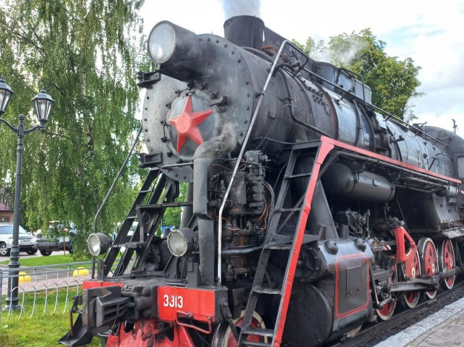 Более 11 тысяч граждан проехались на ретропоезде «Рускеальский экспресс» в новогодние праздники