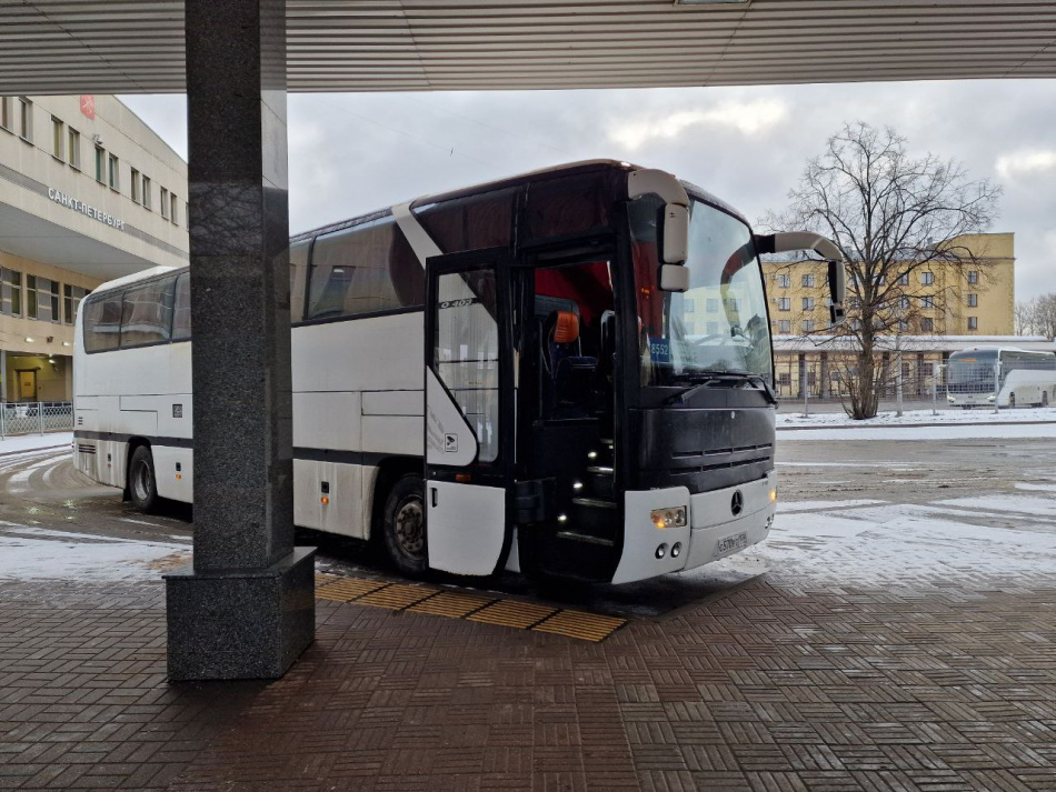 Петербург связал с Мариуполем новый автобусный маршрут