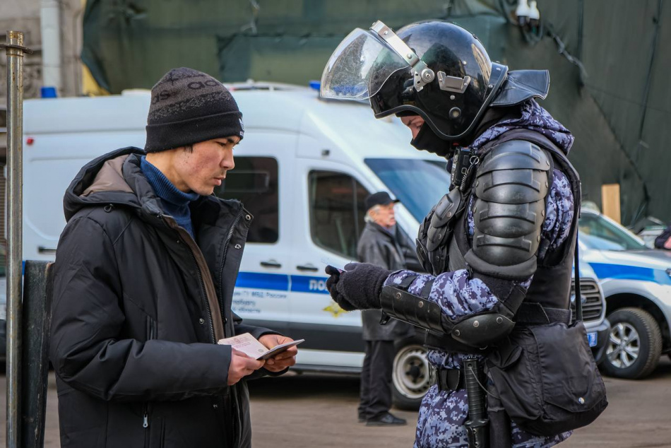 Апраксин двор освободили от нелегальных павильонов