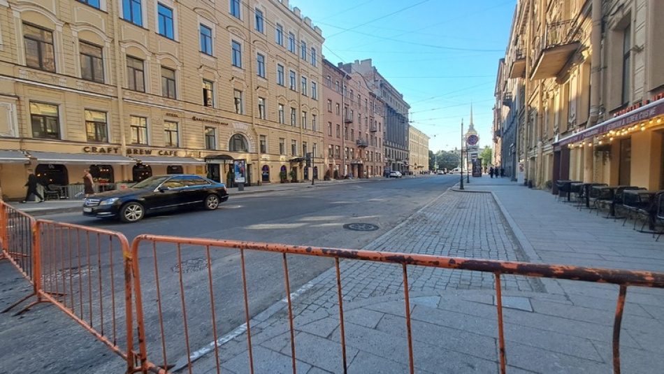Из-за дорожных работ движение водителей в 6 районах Петербурга будет ограничено