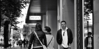 Prada покупает Versace за 1,4 миллиарда долларов Prada покупает Versace за 1,4 миллиарда долларов