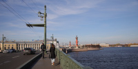 Поиски несовершеннолетних девушек в Петербурге продолжаются