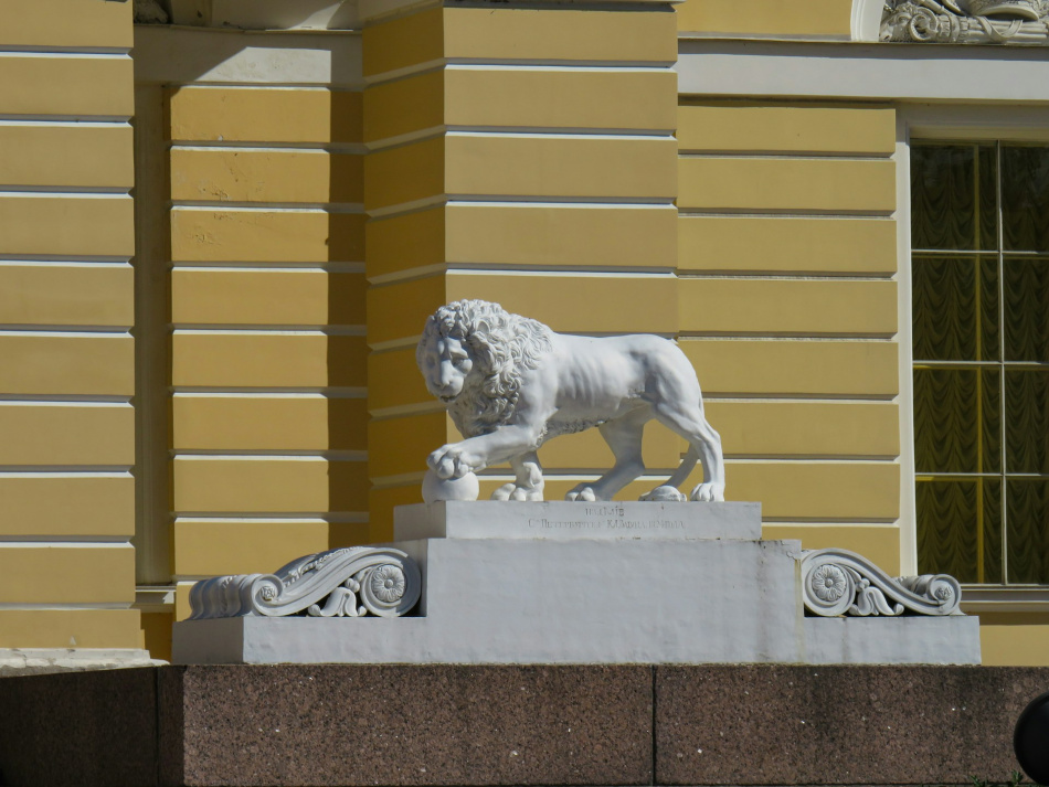 куда пойти в Петербурге в мае