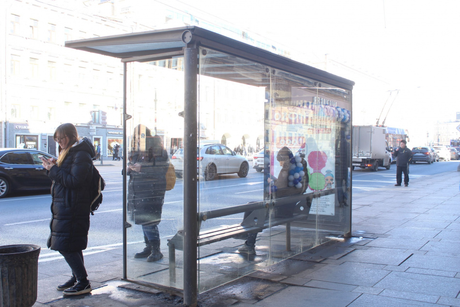 В Петербурге обновят навигацию на остановках