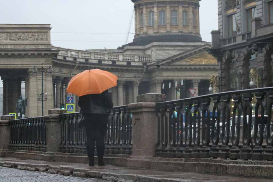 В Петербурге в понедельник ожидается ухудшение погодных условий