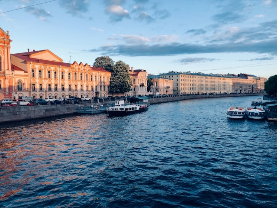 майские праздники спб
