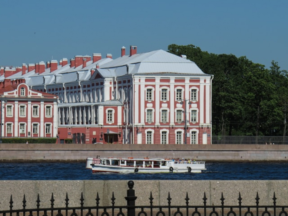 куда пойти в спб