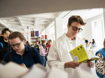 Фото Книжный фестиваль Веранда Альпины