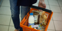 В Ленобласти намерены ограничить время продажи алкоголя в рознице В Ленобласти намерены ограничить время продажи алкоголя в рознице