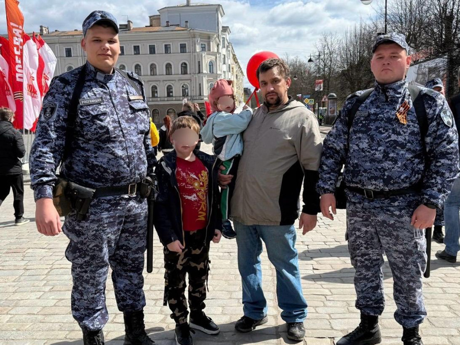 В Выборге нашли потерявшегося на празднике мальчика