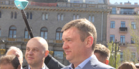 Вице-губернатор Кирилл Поляков поздравил петербуржцев с Днем Победы