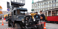 Петербуржцы смогли рассмотреть технику прошлого века на параде ретроавтомобилей Петербуржцы смогли рассмотреть технику прошлого века на параде ретроавтомобилей