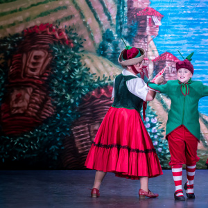 Спектакль "Чиполлино"