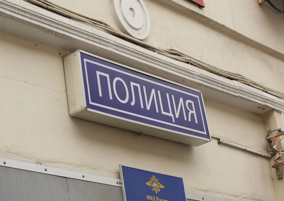 В Петербурге угнали экскаватор стоимостью за 16 млн рублей с охраняемой стоянки