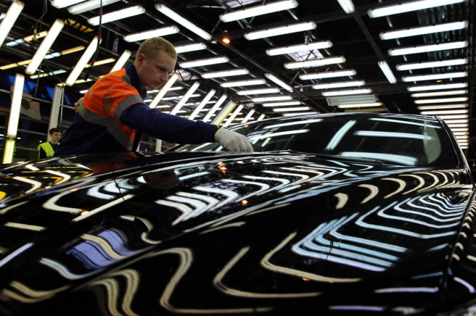 Премьера нового кроссовера Lada пройдет на ПМЭФ-2025