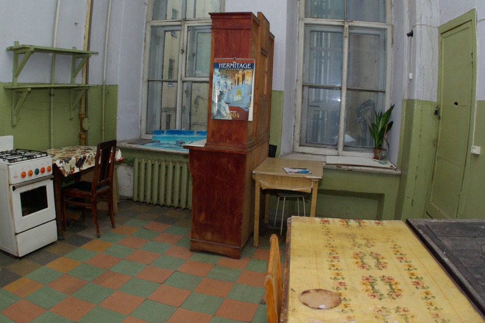 В Петербурге и Ленобласти предупредили о новой мошеннической схеме, нацеленной на молодые семьи с ипотекой