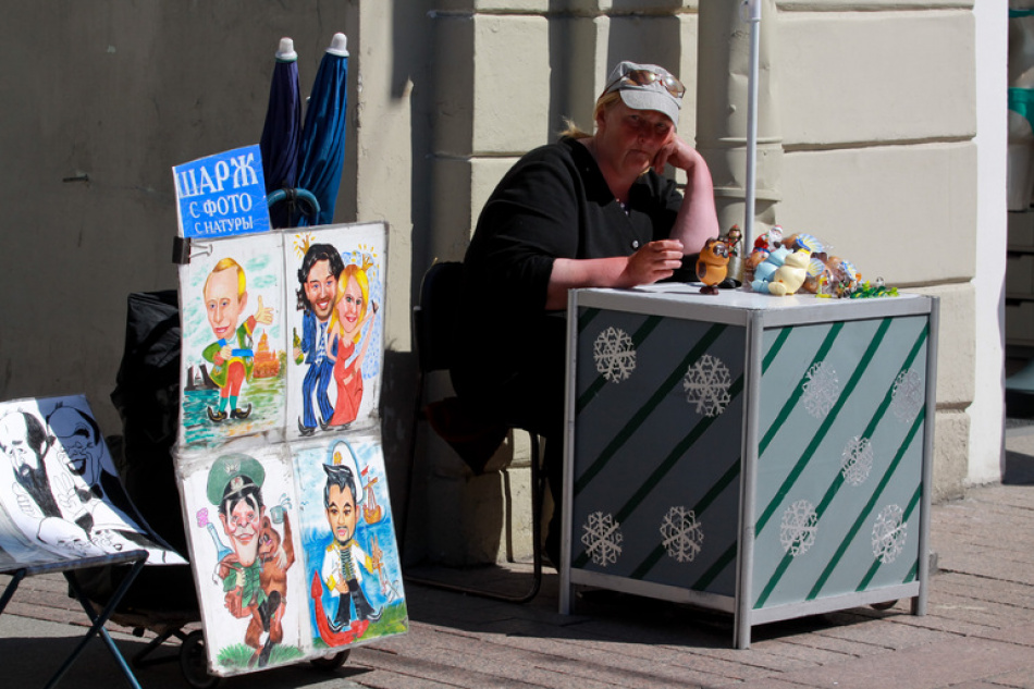 В Петербурге вводятся ограничения для уличных торговцев с июля