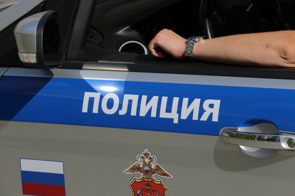 Снайперскую винтовку и тротил нашли в подвале гостиницы Петербурга