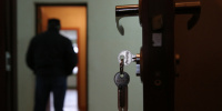 СК возбудил дело о фиктивной прописки мигрантов в квартире на Белы Куна