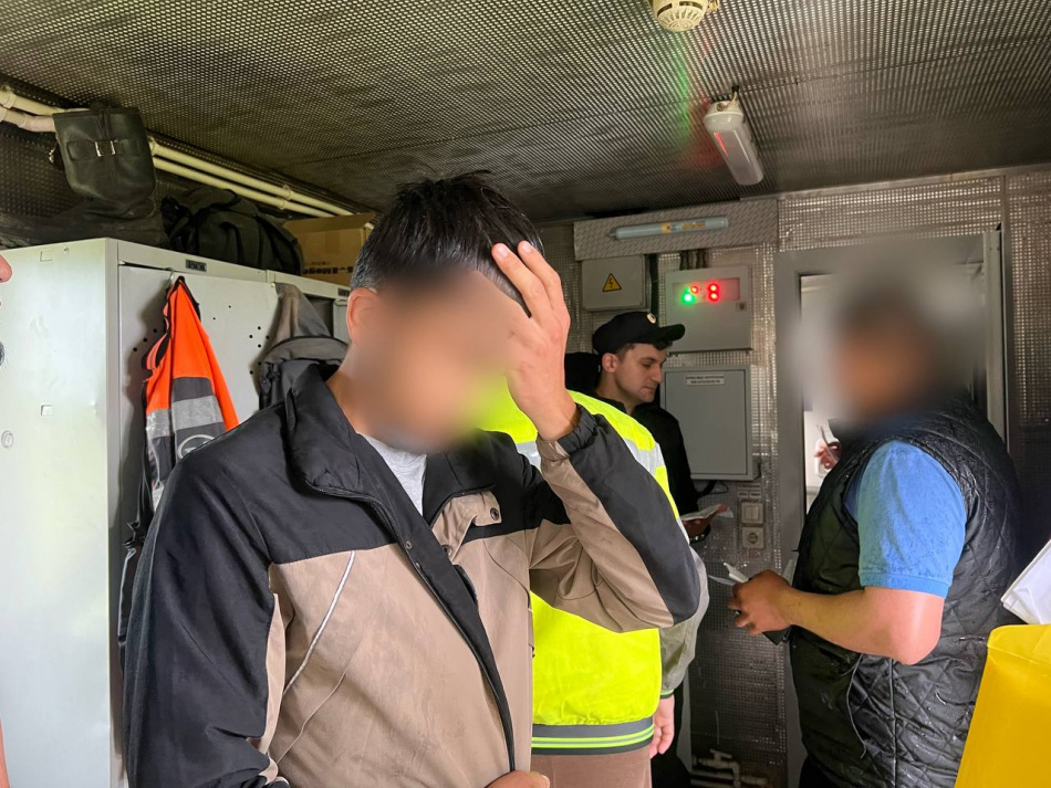 Петербургскими правоохранителями выявлены 12 точек нелегальных мигрантов