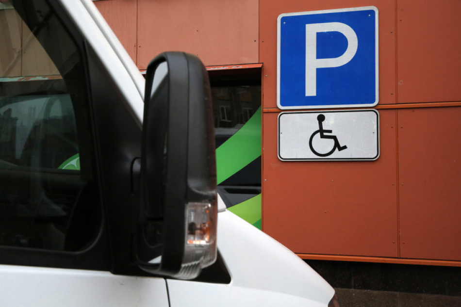 Петербургское социальное такси обслужило свыше 424 тысяч поездок за полгода