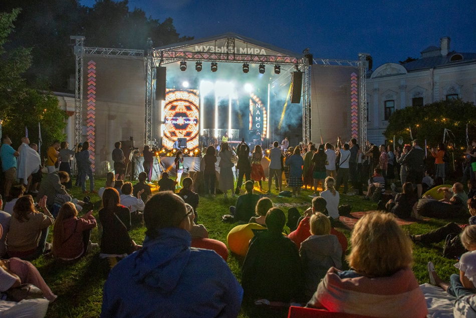 куда пойти в спб