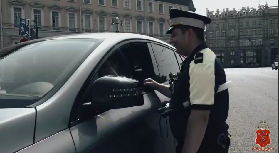 В Петербурге выявили более 50 автомобилей и мотоциклов с превышением уровня шума