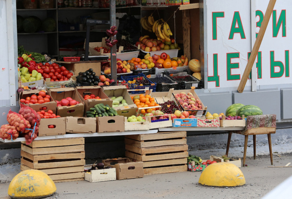 В Санкт-Петербурге выявили 71 случай незаконной торговли на городских землях за июль