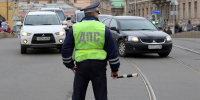 В Петербурге и Ленобласти массово оштрафовали водителей за движение по обочинам