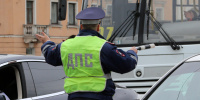 В Петербурге и Ленобласти в выходные будут искать пляных водителей