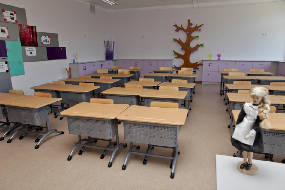 Роспотребнадзор напомнил родителям Петербурга о правилах выбора школьной формы