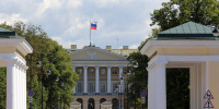 Власти Петербурга поздравили жителей с годовщиной окончания Ленинградской битвы