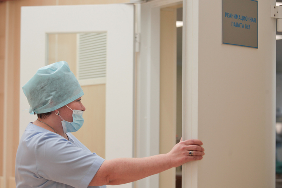 Пострадавшая при поджоге в Парголово остается в медикаментозной коме после вывода из шока