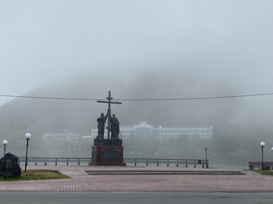 На Камчатке продолжается активная фаза извержения Ключевской сопки с необычными явлениями