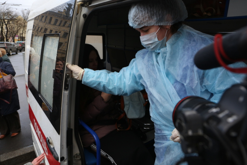 Роспотребнадзор предупредил жителей Петербурга и Ленобласти об опасности энтеровирусной инфекции