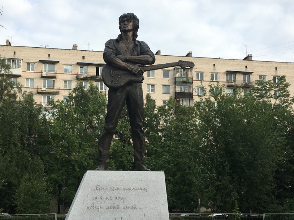 Джоанна Стингрей рассказала, каким был Виктор Цой вне сцены