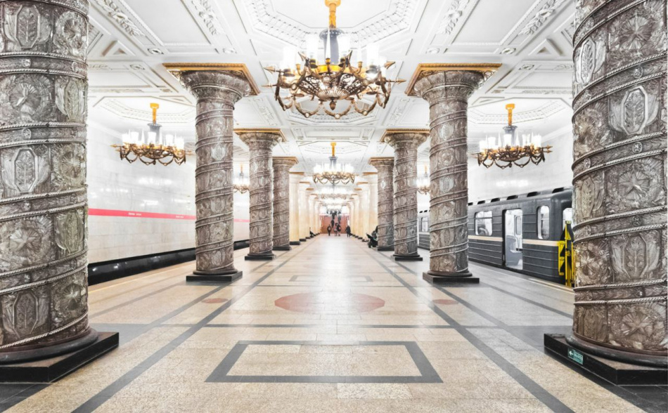 Пассажиры петербургской подземки предпочитают Telegram и Wildberries – big data T2