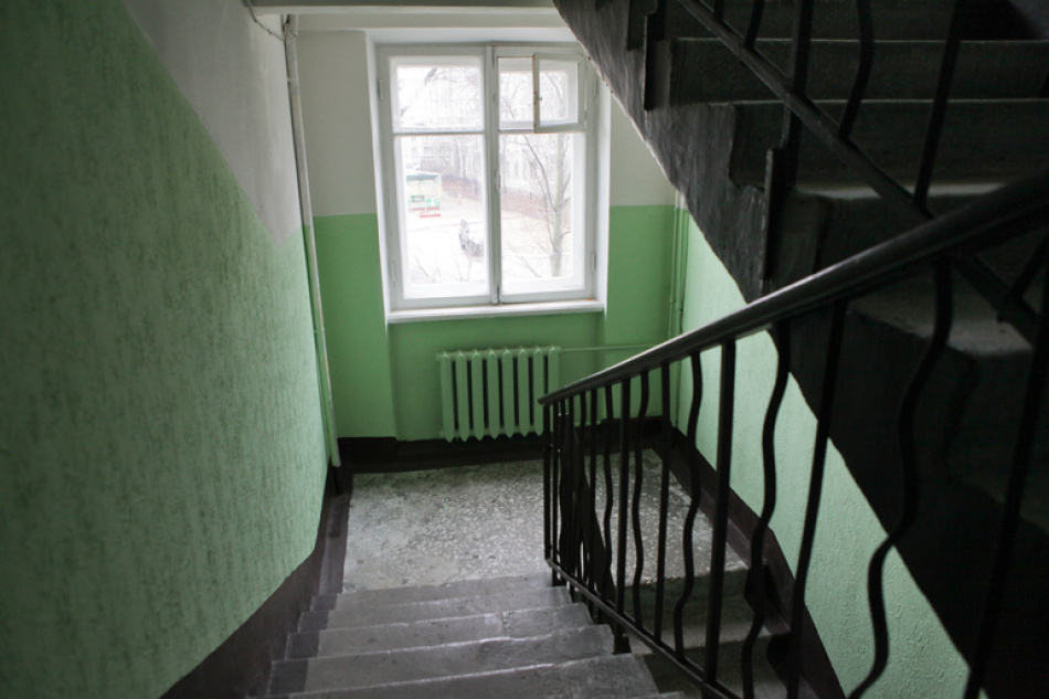 В Мурино задержан мужчина, подозреваемый в нападениях на женщин в жилом доме