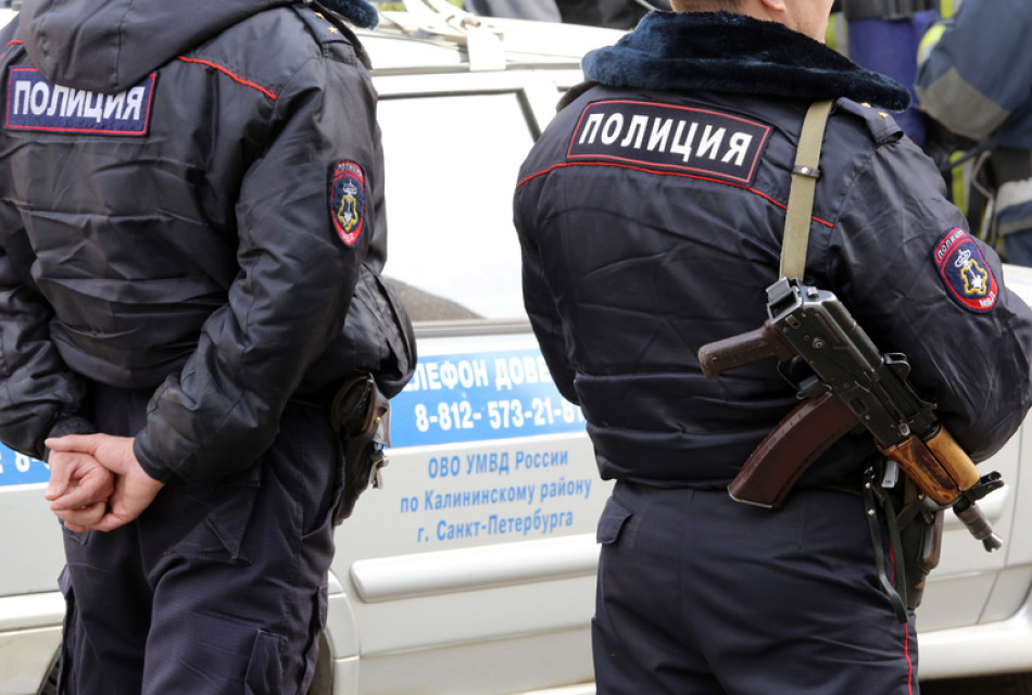 Алекс Лесли объявлен в федеральный розыск по делу о склонении к преступлениям